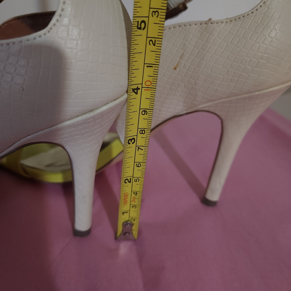 Bebe Yellow and White Stiletto Heels with Ankle Strap 7M - Picture 5 of 12